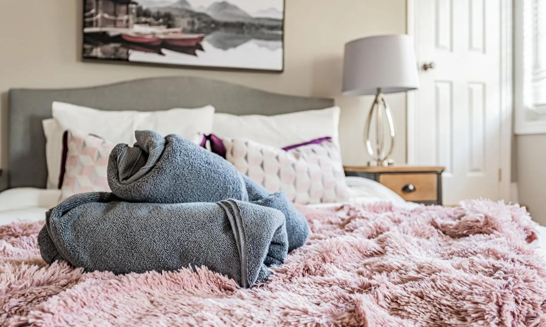 Squires Suites Toronto Apartment
