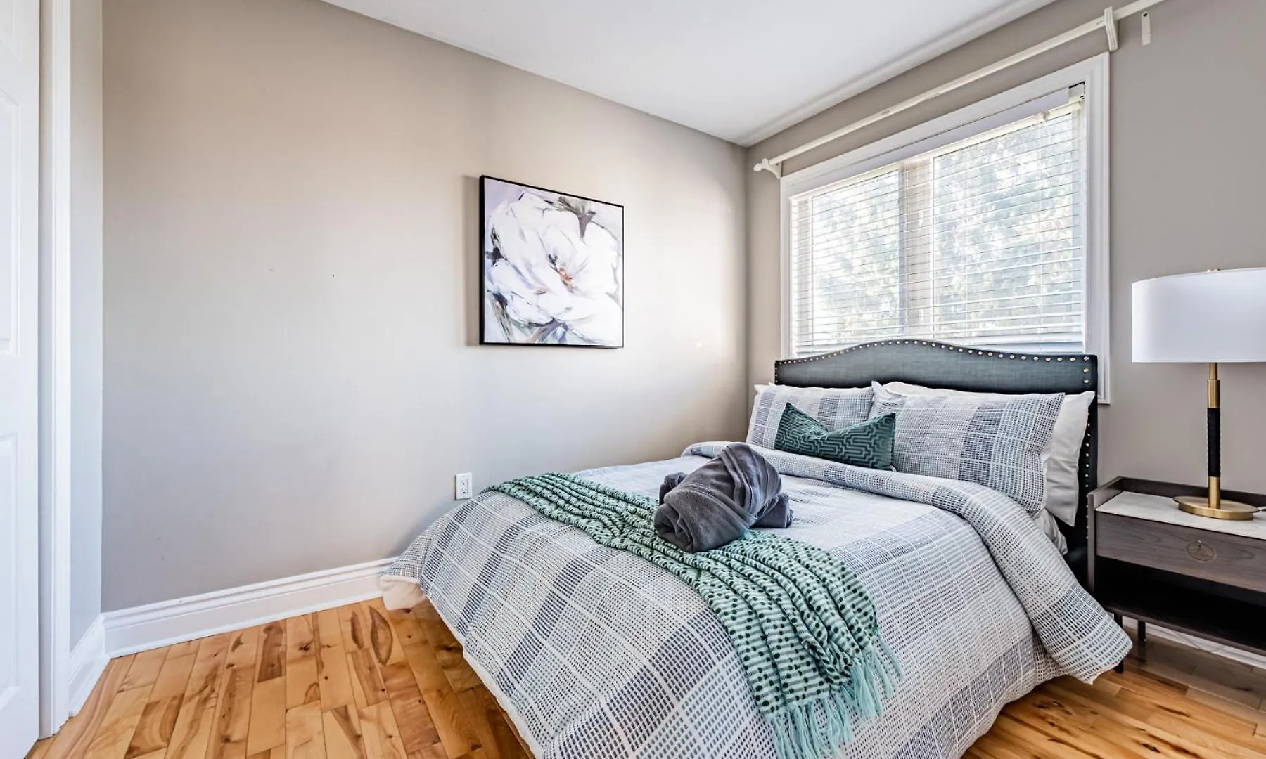 Squires Suites Toronto